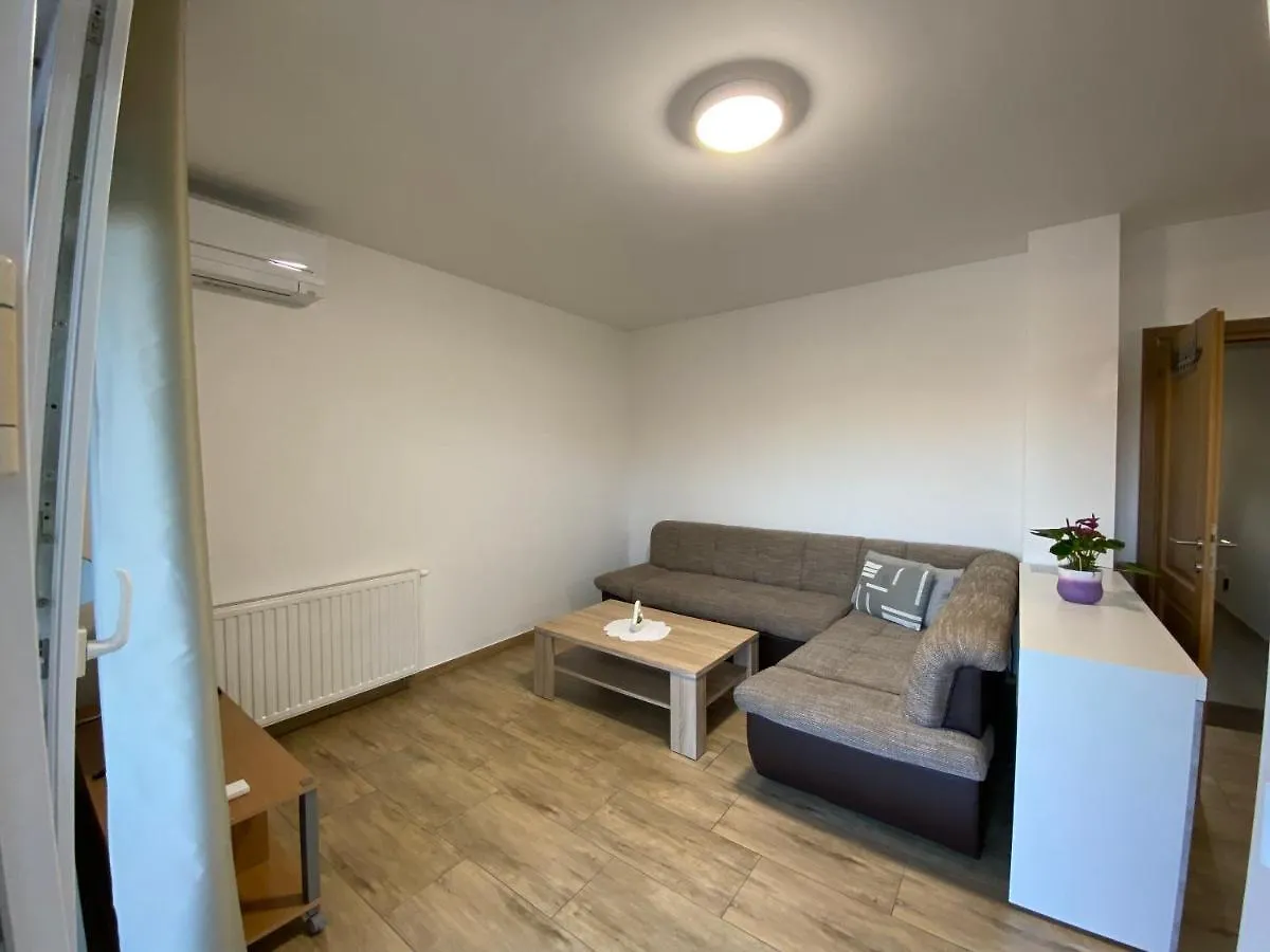 Kraljevic Apartments Vrh  Vrh (Krk)