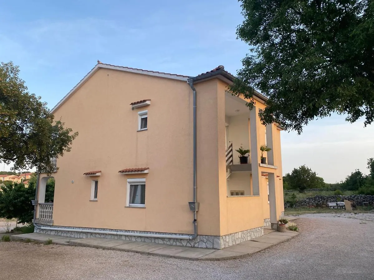 Kraljevic Apartments Vrh  Croatia