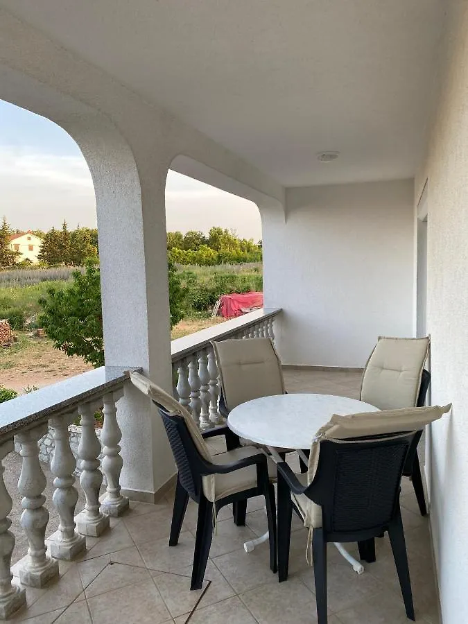 Kraljevic Apartments Vrh