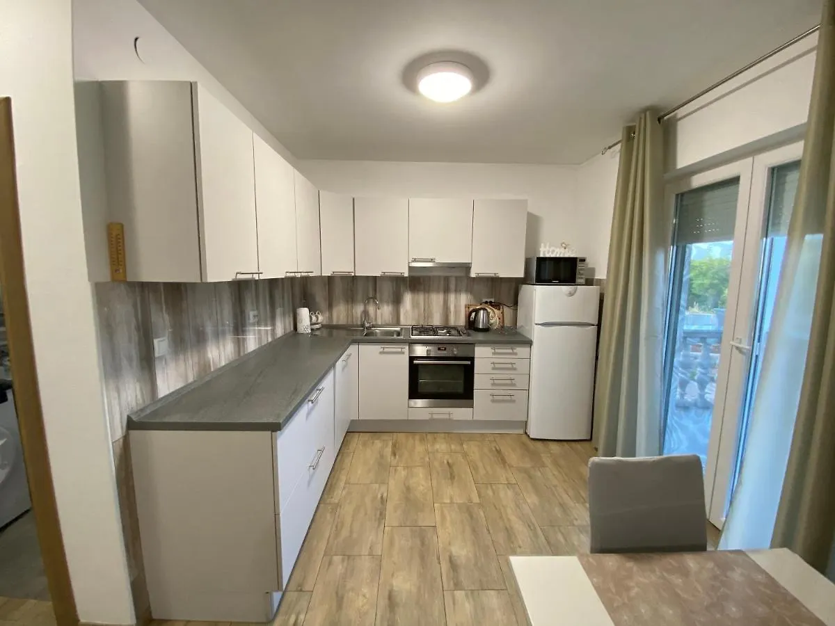 Kraljevic Apartments Vrh  0*, Vrh (Krk)